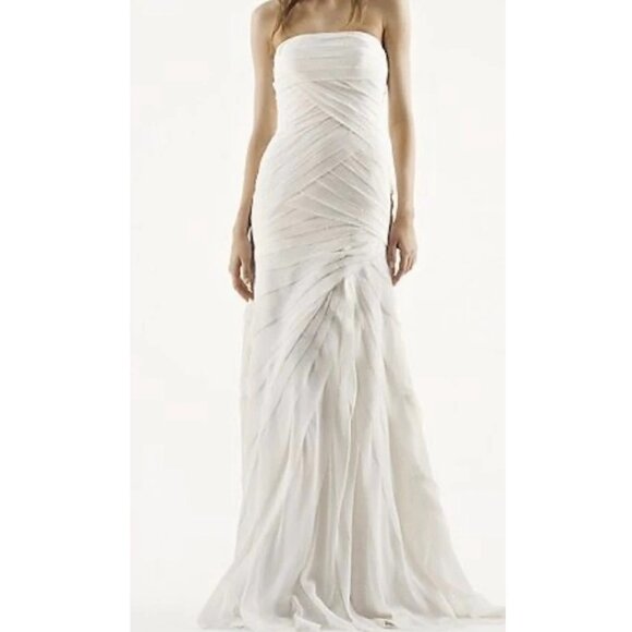 Wedding Dress White by Vera Wang Bridal Gowns Strapless Chiffon